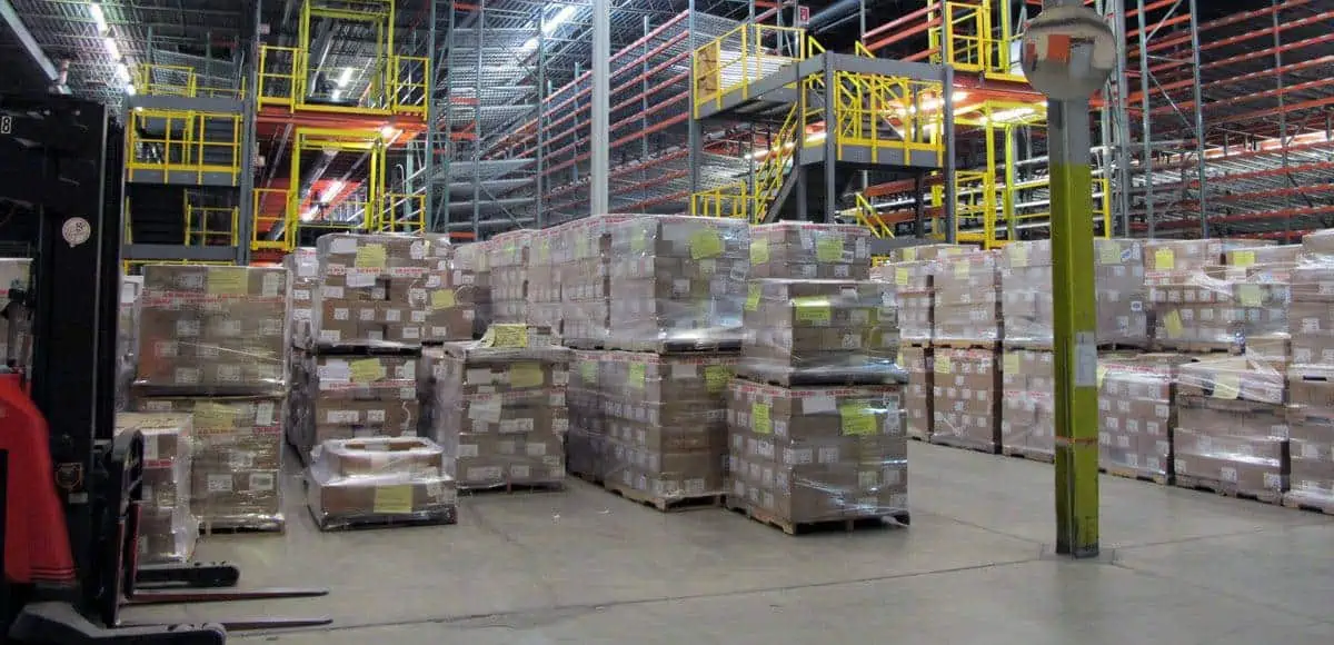 특정 응용 분야에서는 스태킹으로 충분할 수 있습니다.